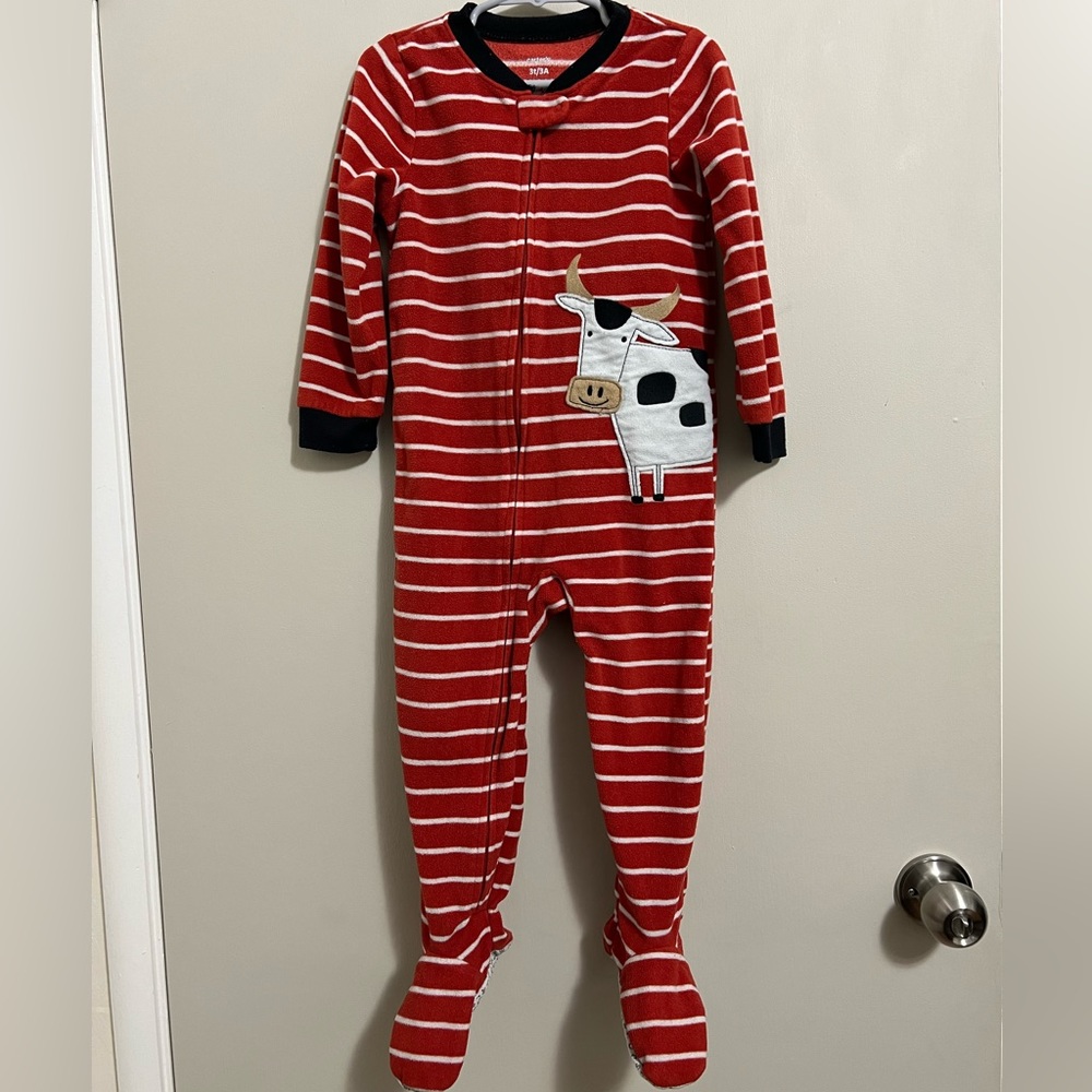 Used 3T Cow Footie Pajamas